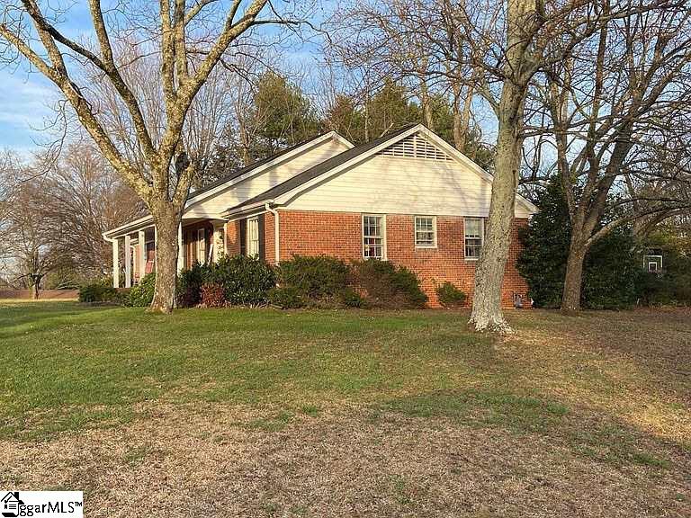 205 Montclair Road Greer, SC 29651 - Photo 2 of 20 Gallery Image 2