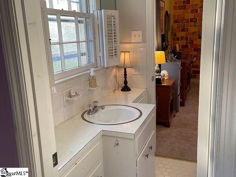 205 Montclair Road Greer, SC 29651 - Photo 20 of 20 Gallery Image 20