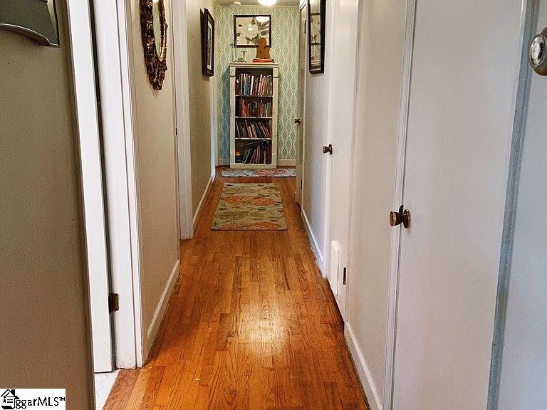 205 Montclair Road Greer, SC 29651 - Photo 6 of 20 Gallery Image 6