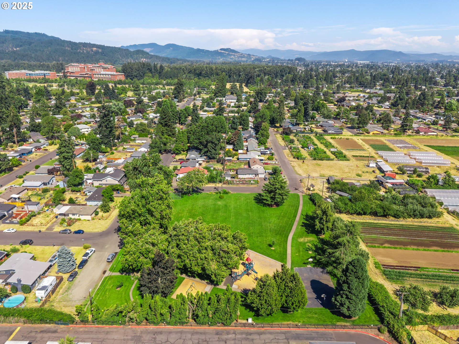 3190 Oriole Street Springfield, OR 97477 - Photo 38 of 41