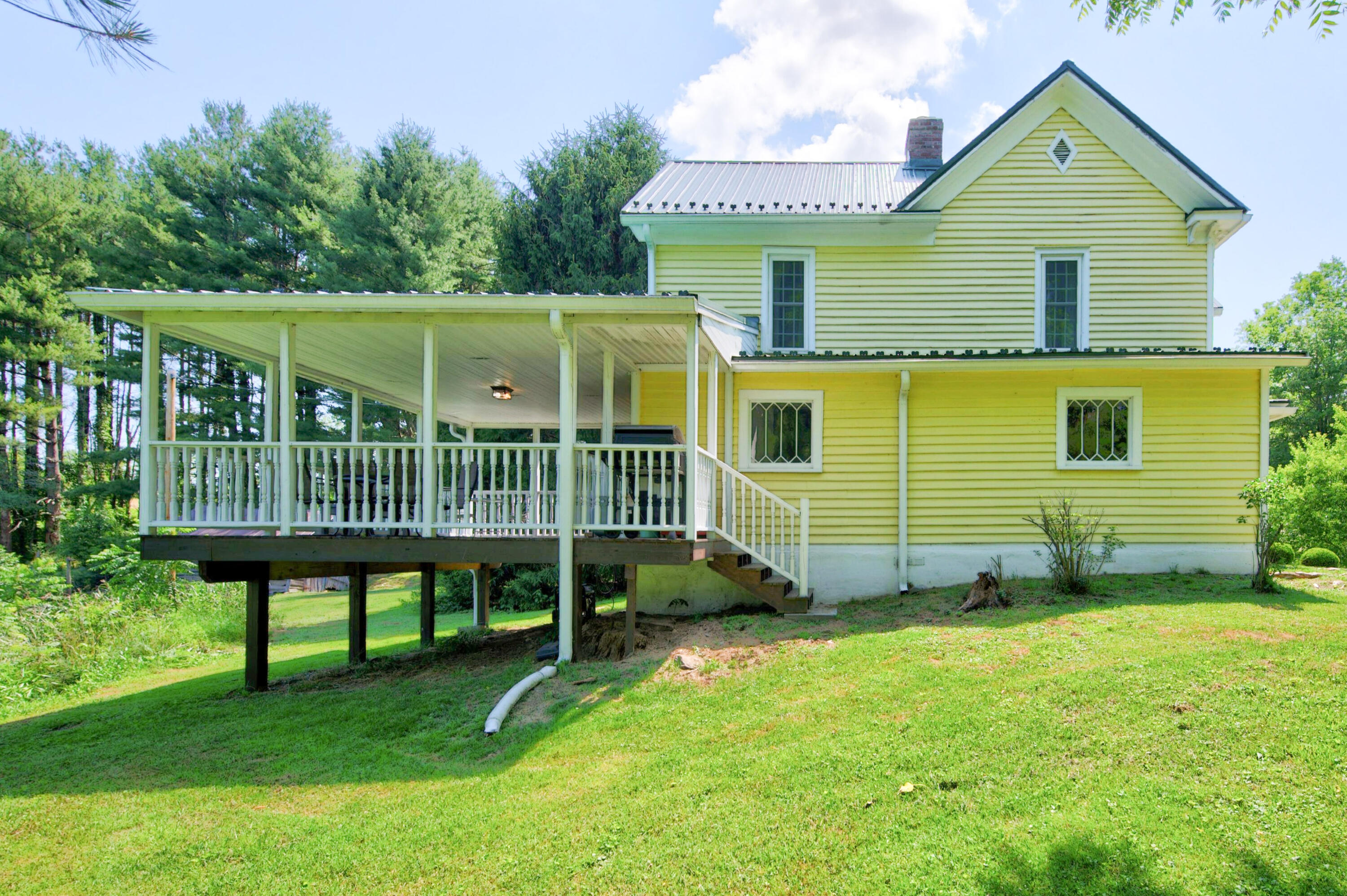 2067 Bethlehem Church Road Northeast Floyd, VA 24091 - Photo 101 of 116 floyd-112