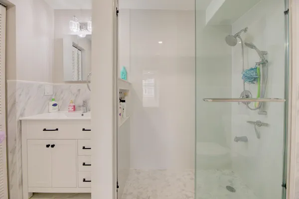 $2,400 | 305 North Pompano Beach Boulevard, Unit 1007, Pompano Beach, FL 33062