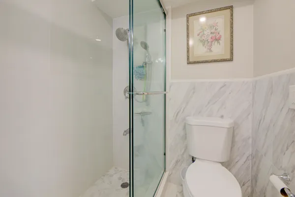 $2,400 | 305 North Pompano Beach Boulevard, Unit 1007, Pompano Beach, FL 33062