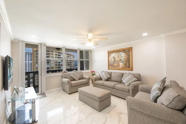 $2,400 | 305 North Pompano Beach Boulevard, Unit 1007, Pompano Beach, FL 33062