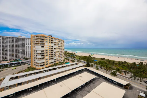 $2,400 | 305 North Pompano Beach Boulevard, Unit 1007, Pompano Beach, FL 33062