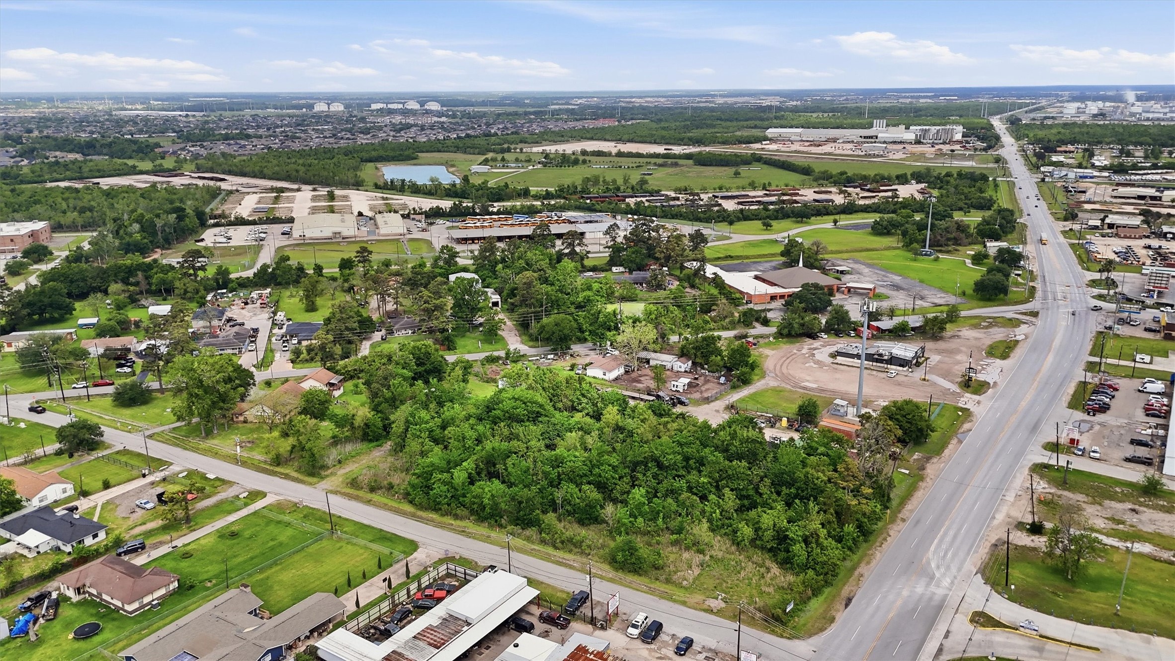 1211 Sheldon Road Channelview, TX 77530 - Photo 7 of 11