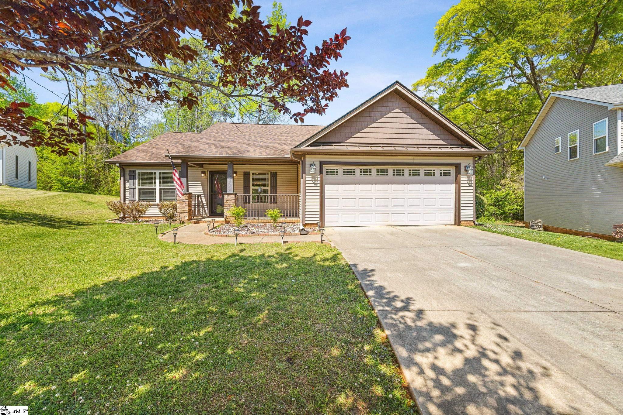 113 Crofton Court Easley, SC 29642 - Photo 1 of 36