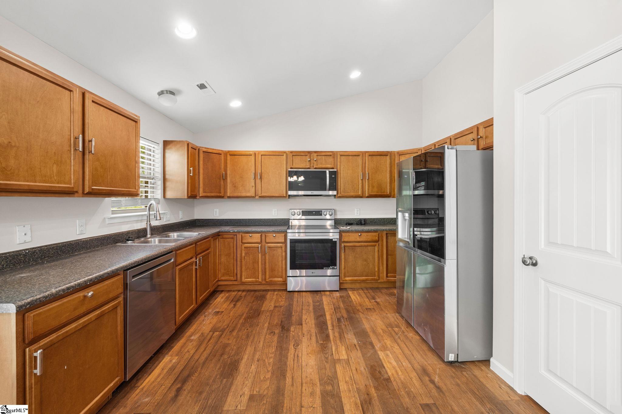 113 Crofton Court Easley, SC 29642 - Photo 12 of 36