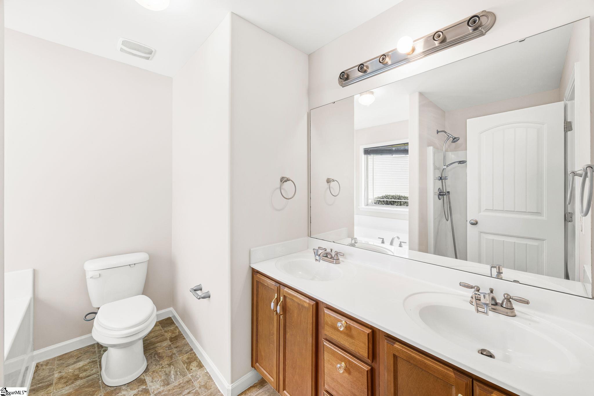 113 Crofton Court Easley, SC 29642 - Photo 26 of 36