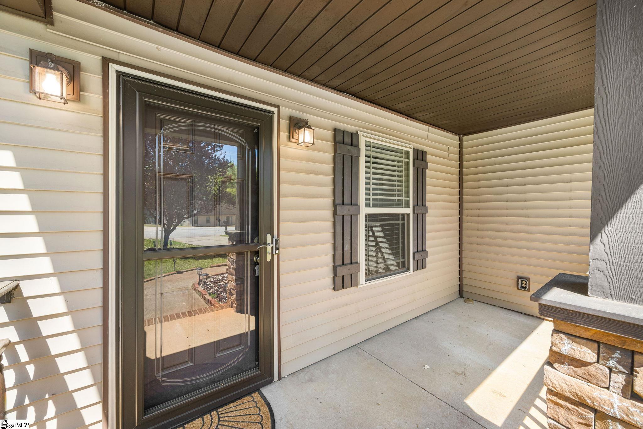 113 Crofton Court Easley, SC 29642 - Photo 4 of 36