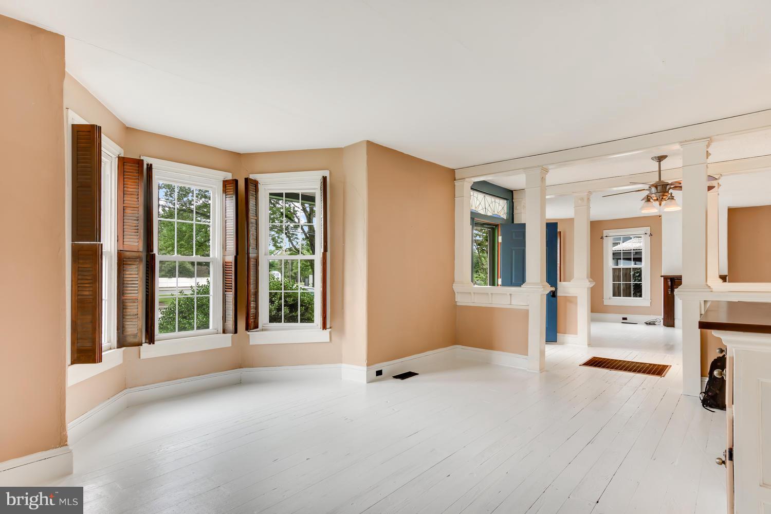 4 West Railroad Street Ridgely, MD 21660 - Photo 8 of 29 Open Flow For Entertaining