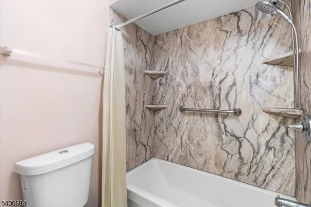 $329,900 | 78 Carriage Lane, Newton, NJ 07860