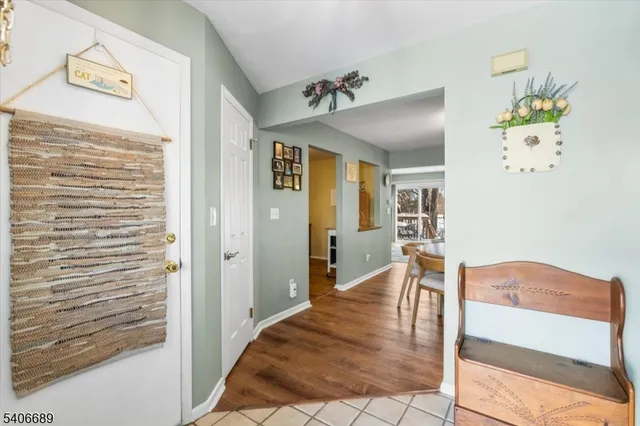 $329,900 | 78 Carriage Lane, Newton, NJ 07860