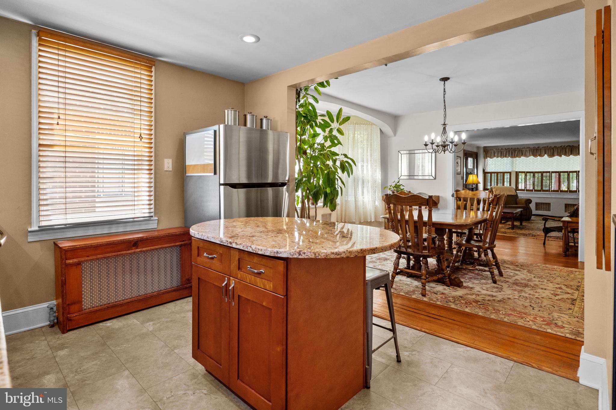 807 Hellerman Street Philadelphia, PA 19111 - Photo 14 of 32