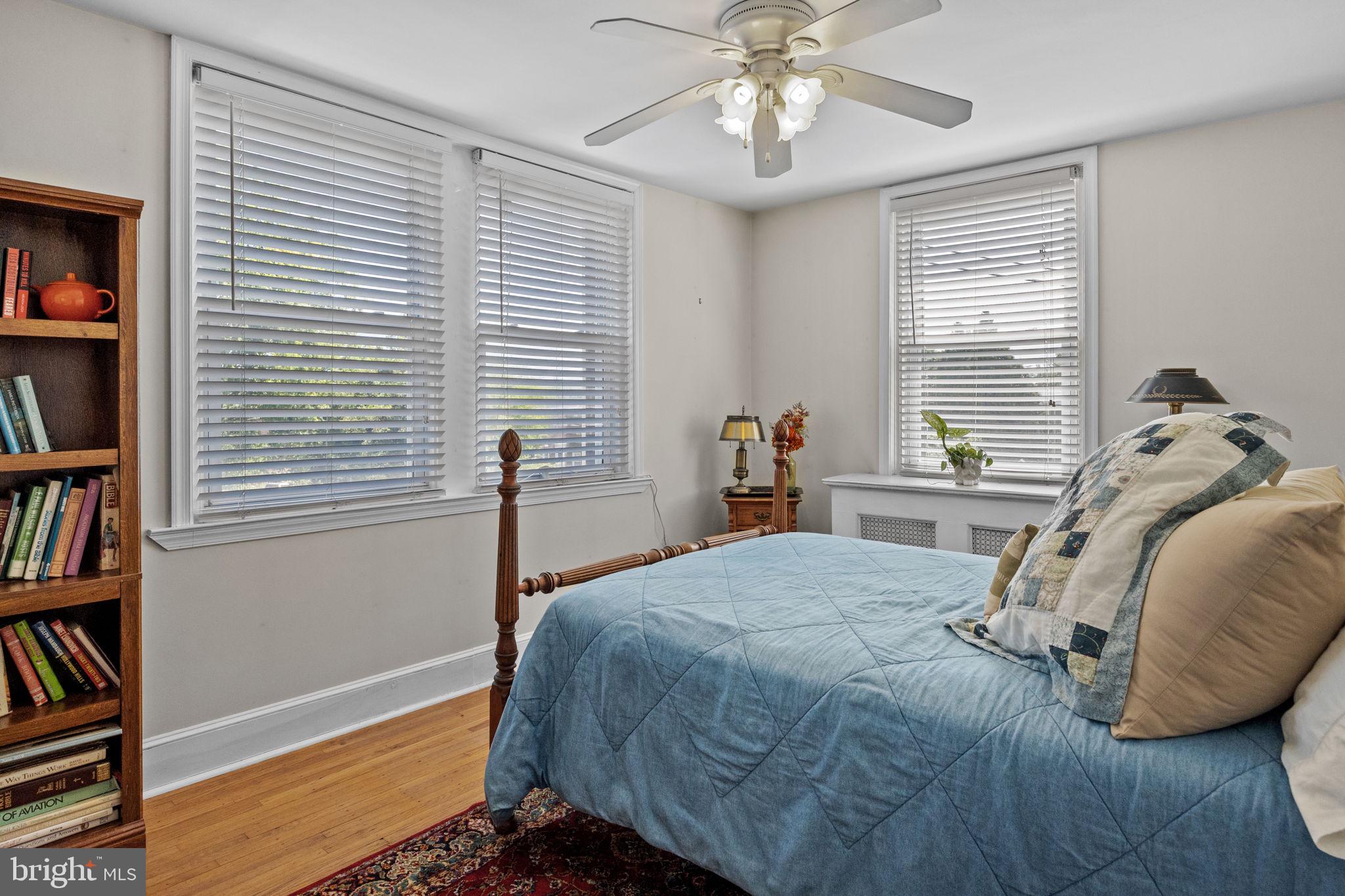 807 Hellerman Street Philadelphia, PA 19111 - Photo 15 of 32