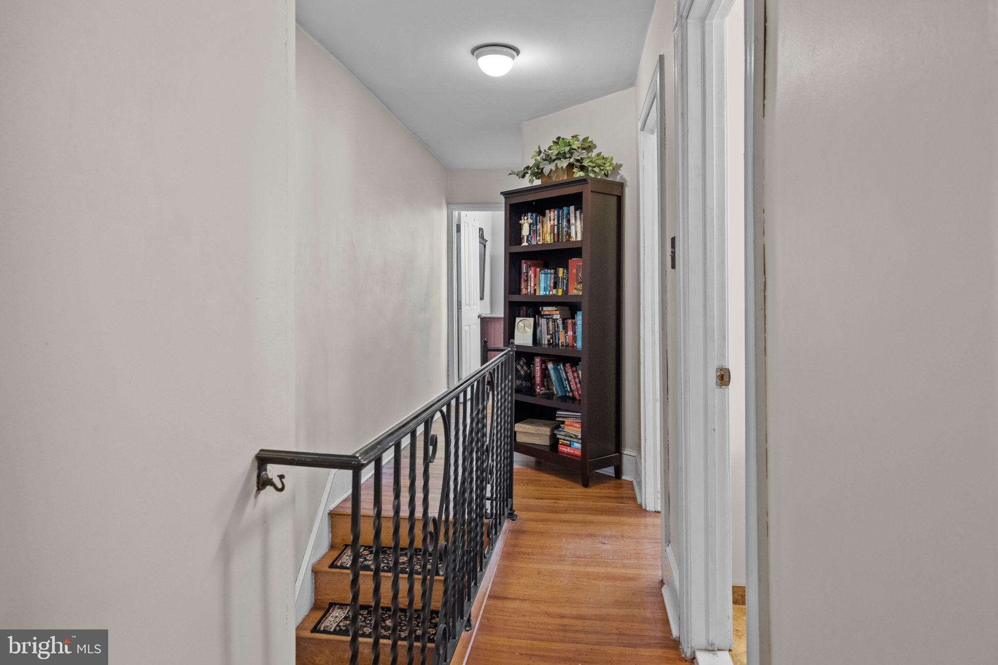 807 Hellerman Street Philadelphia, PA 19111 - Photo 22 of 32