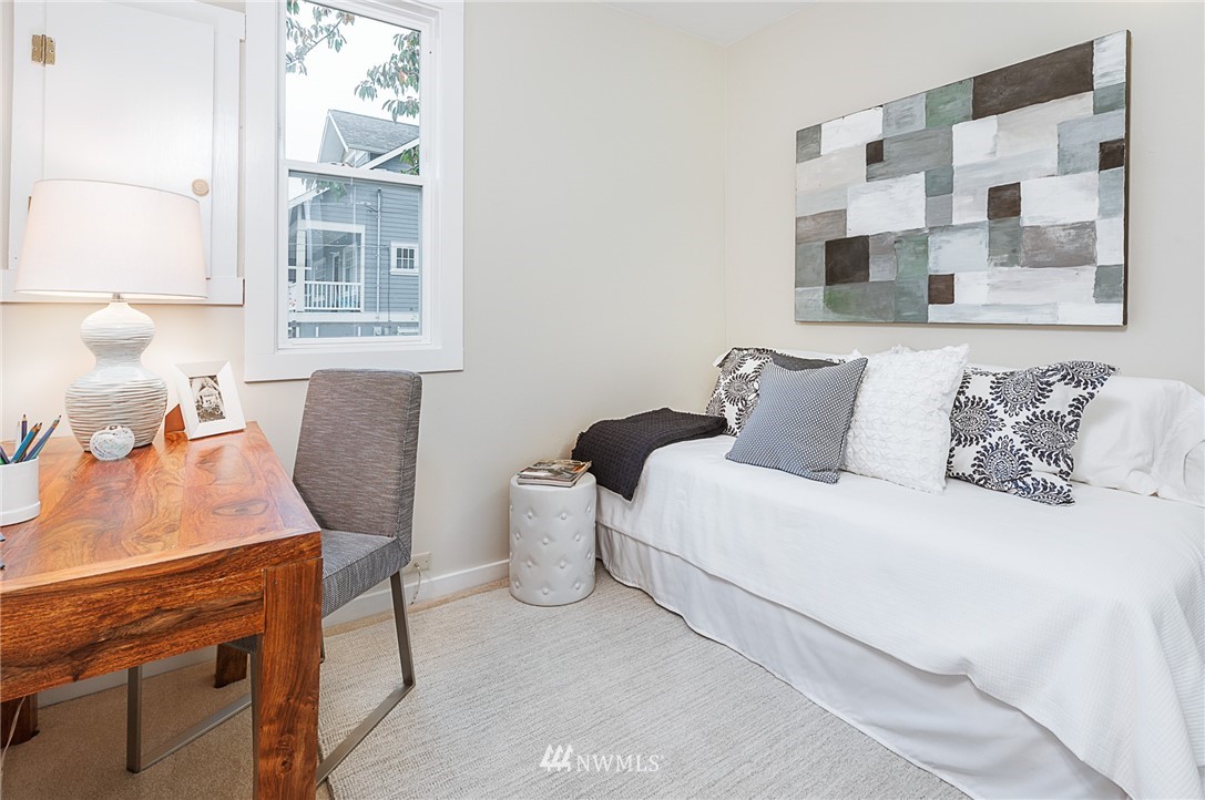 718 North 82nd Street Seattle, WA 98103 - Photo 14 of 21 Gallery Image 14