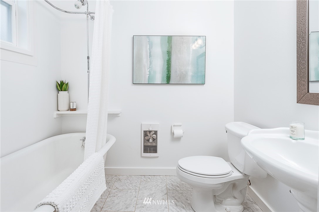 718 North 82nd Street Seattle, WA 98103 - Photo 15 of 21 Gallery Image 15