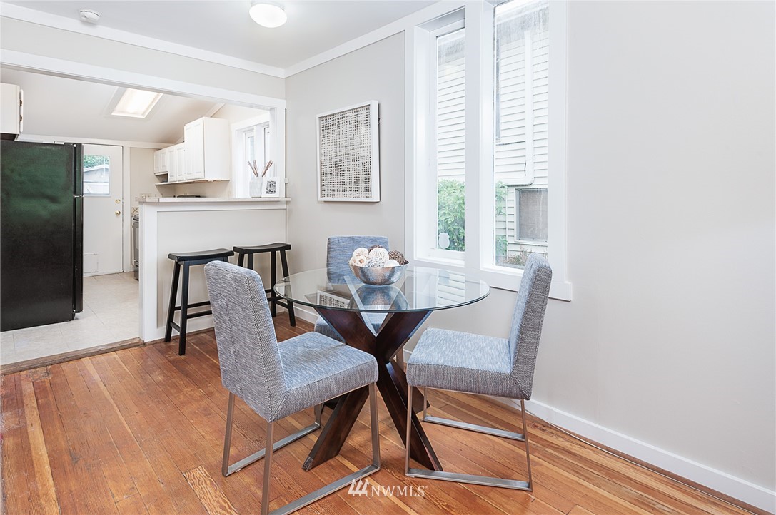 718 North 82nd Street Seattle, WA 98103 - Photo 7 of 21 Gallery Image 7