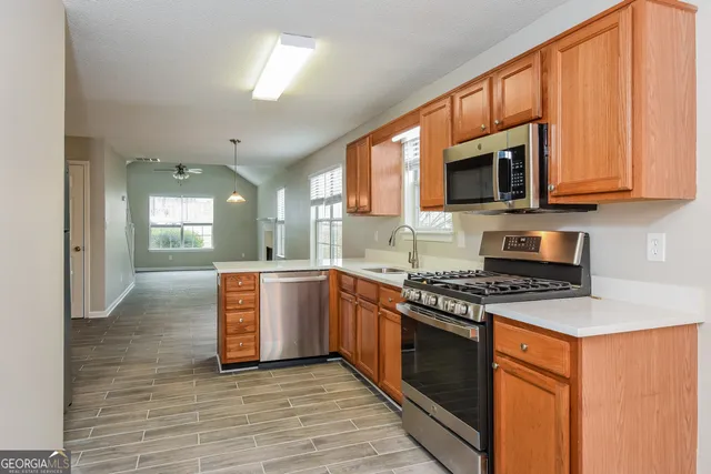 $1,795 | 1121 Thackery Place, Douglasville, GA 30134