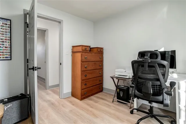 $250,000 | 608 North Madison Street, Spring Hill, KS 66083