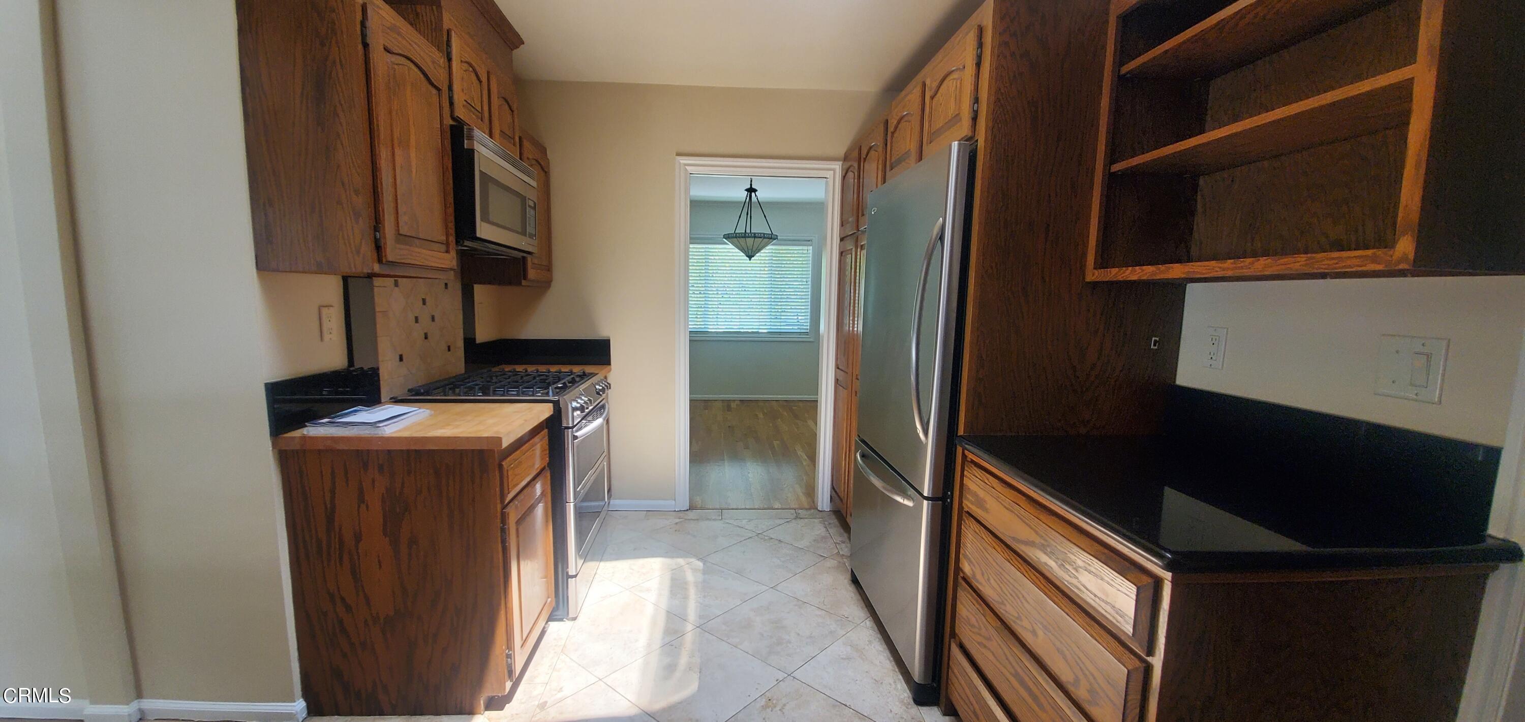 1431 Oneonta Knoll South Pasadena, CA 91030 - Photo 8 of 21 4