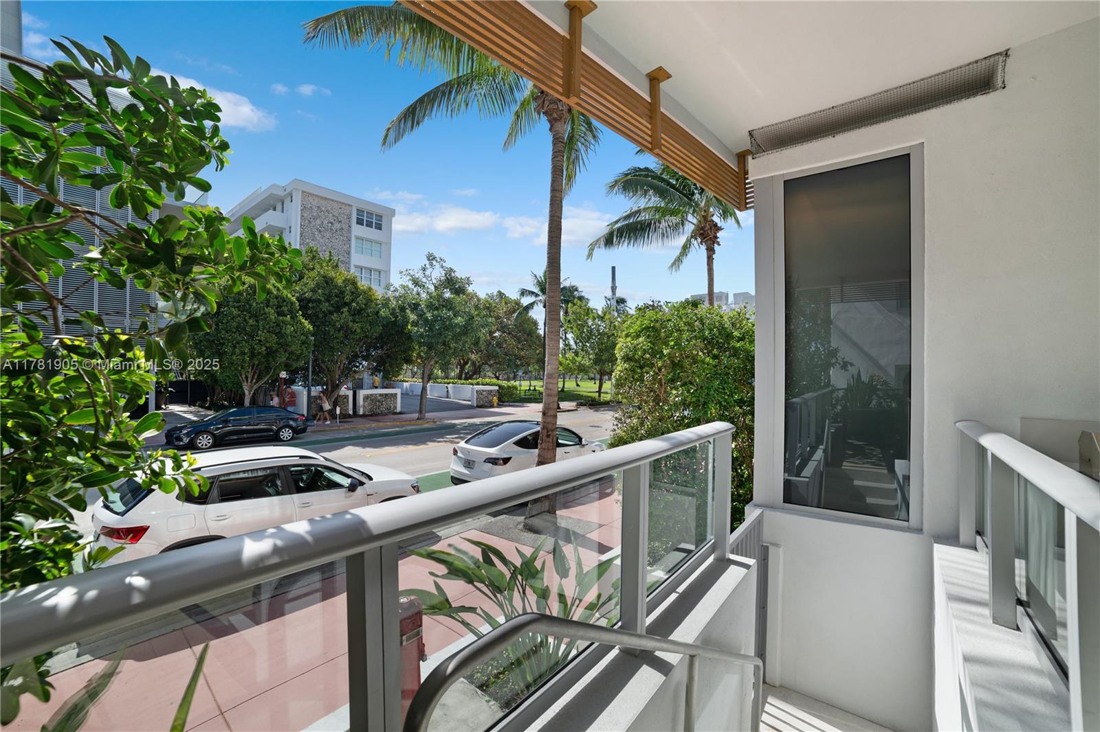 304 Ocean Drive, Unit 102 Miami Beach, FL 33139 - Photo 23 of 29