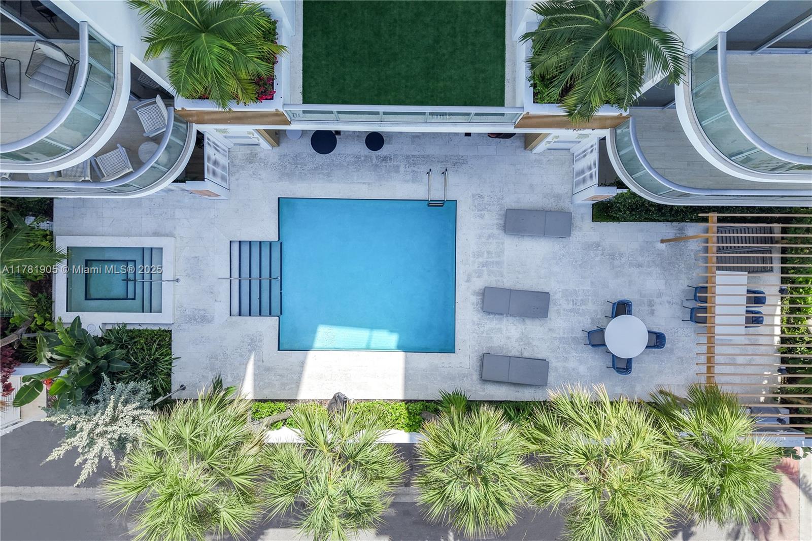 304 Ocean Drive, Unit 102 Miami Beach, FL 33139 - Photo 24 of 29