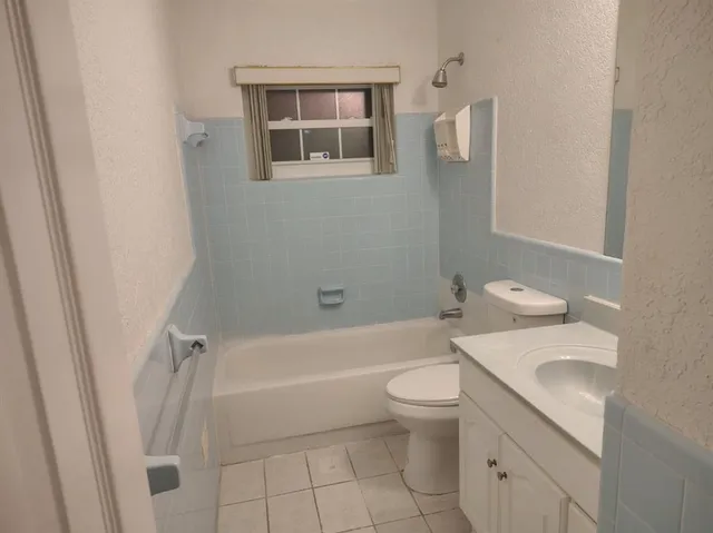 $3,500 | 7101 Northwest 97th Avenue, Tamarac, FL 33321