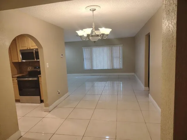 $3,500 | 7101 Northwest 97th Avenue, Tamarac, FL 33321