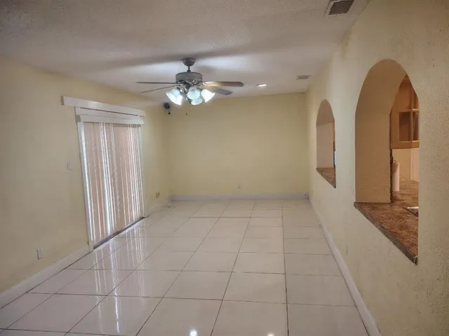 $3,500 | 7101 Northwest 97th Avenue, Tamarac, FL 33321