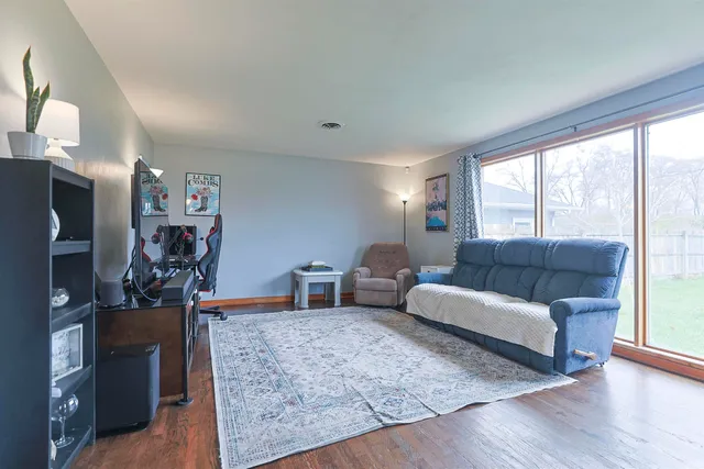 $169,900 | 617 South Byrkit Avenue, Mishawaka, IN 46544