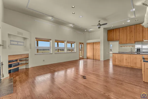 $2,690,000 | 374 North 750 Road, Unit 6 PARCELS N 750, Overbrook, KS 66524