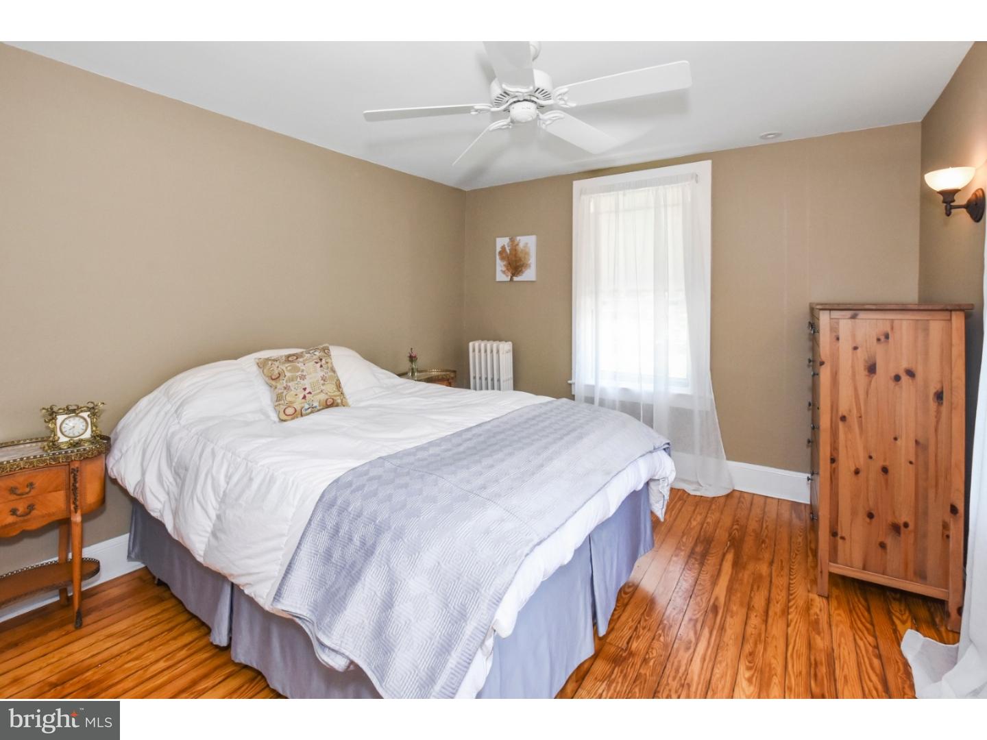 114 Chamounix Road Wayne, PA 19087 - Photo 13 of 22 Bedroom - Main