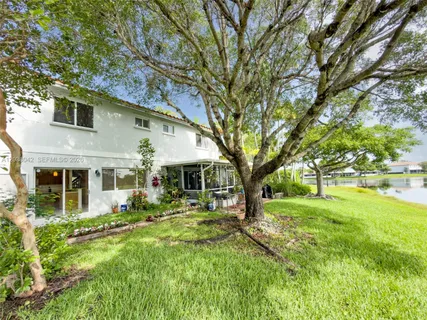 $399,900 | 20811 Northwest 3rd Lane, Pembroke Pines, FL 33029