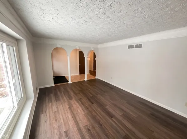 $362,000 | 6811 Kingman Drive, Indianapolis, IN 46256