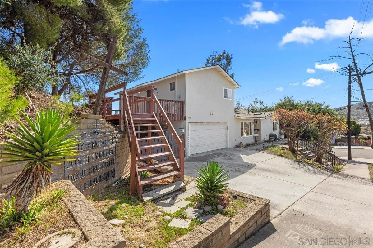 9307 Dalehurst Road Santee, CA 92071 - Photo 29 of 46 a view of entryway with garden