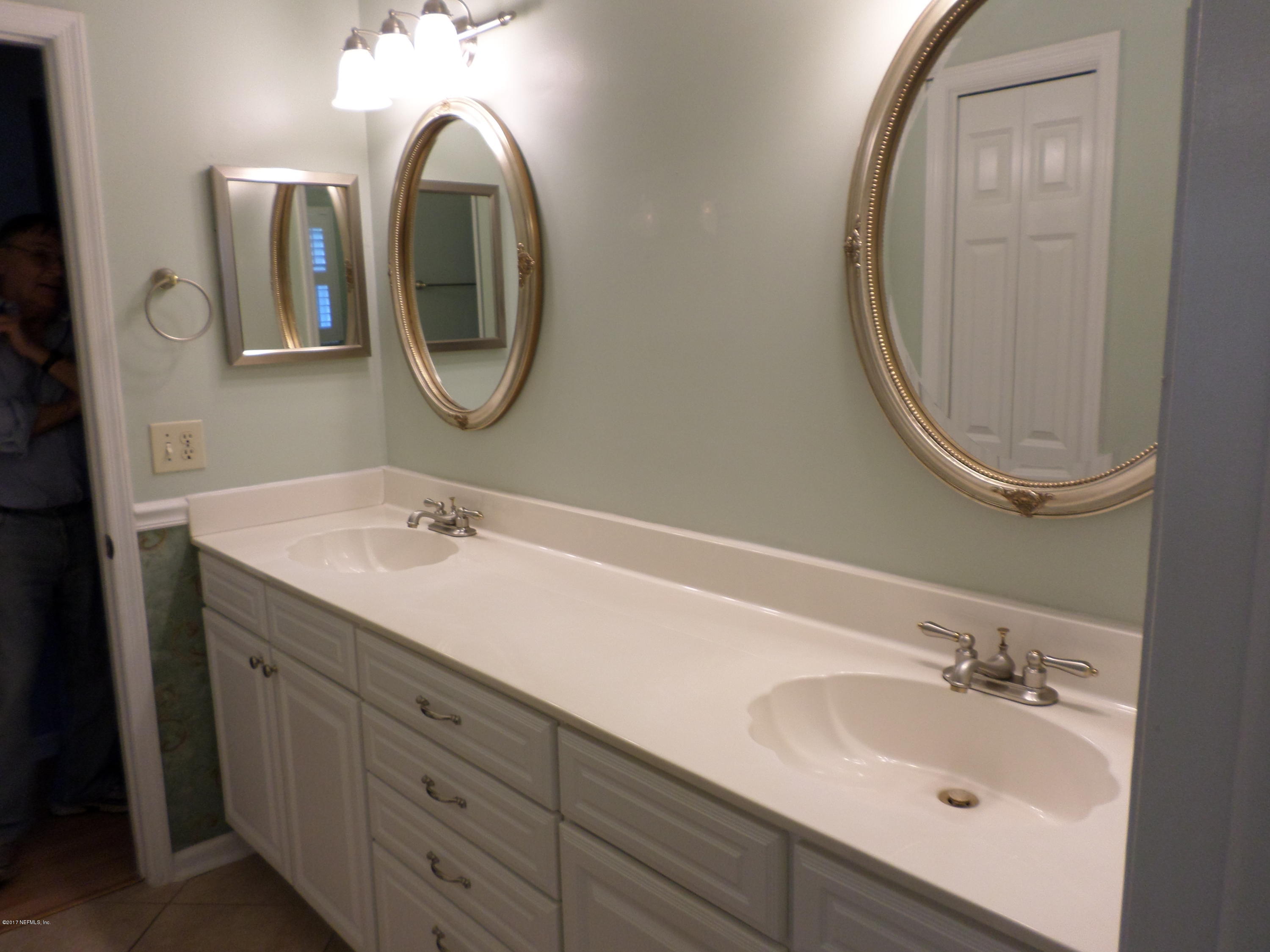 11414 Scott Mill Road Jacksonville, FL 32223 - Photo 18 of 27 Full Bath Double Vanity