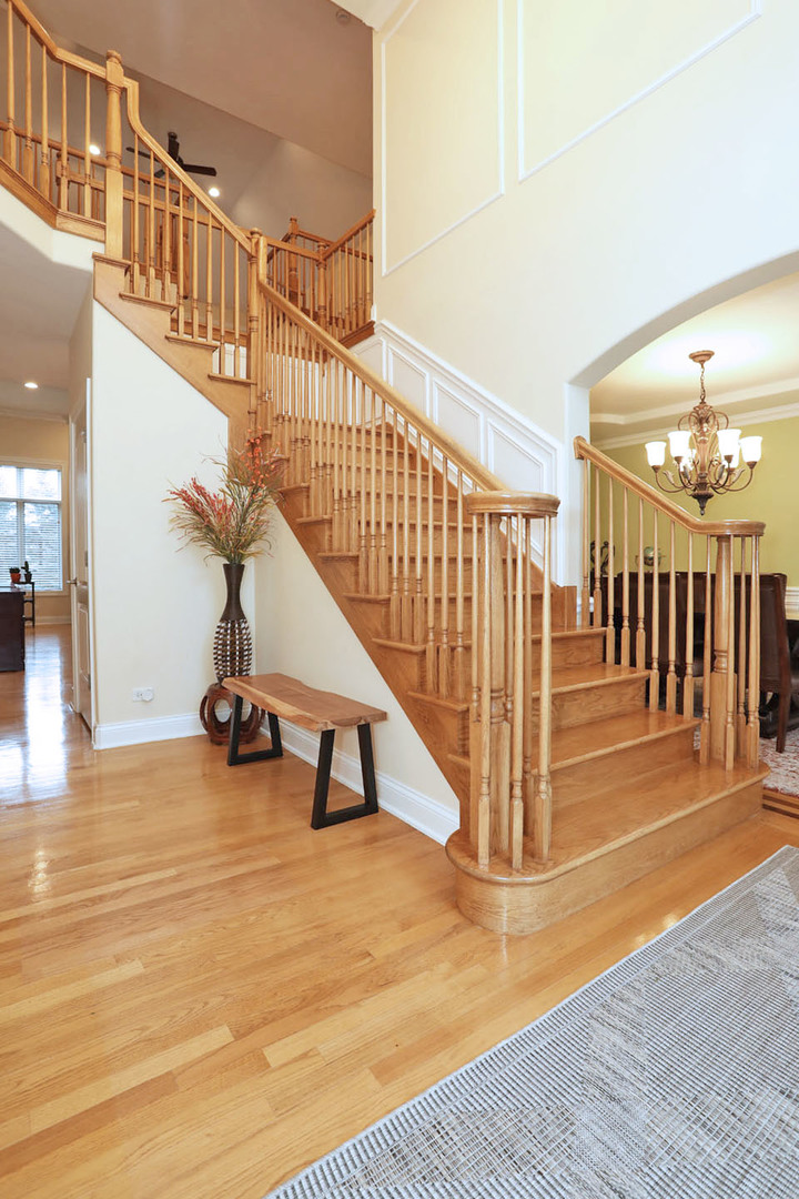 310 Jennifer Lane Roselle, IL 60172 - Photo 9 of 56