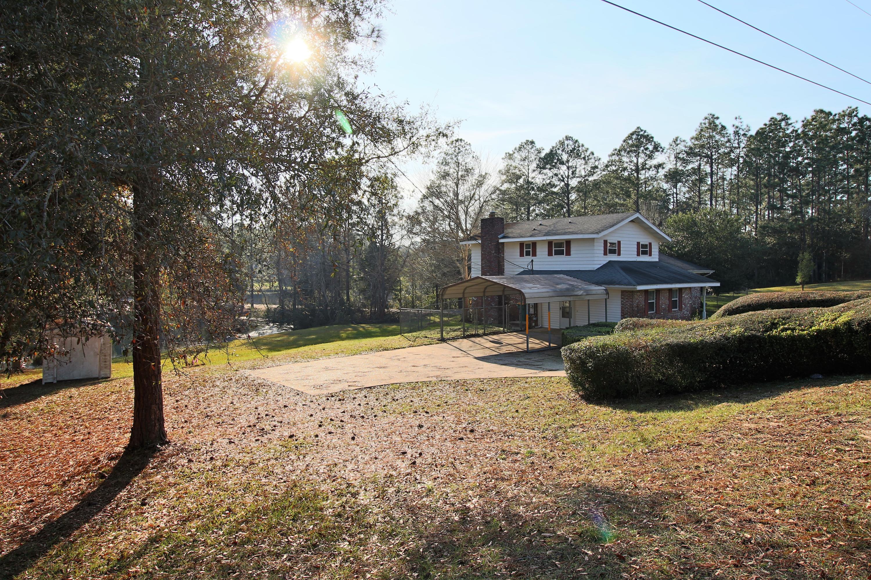 2 Ponce De Leon Road Crestview, FL 32539 - Photo 5 of 59 Gallery Image 5