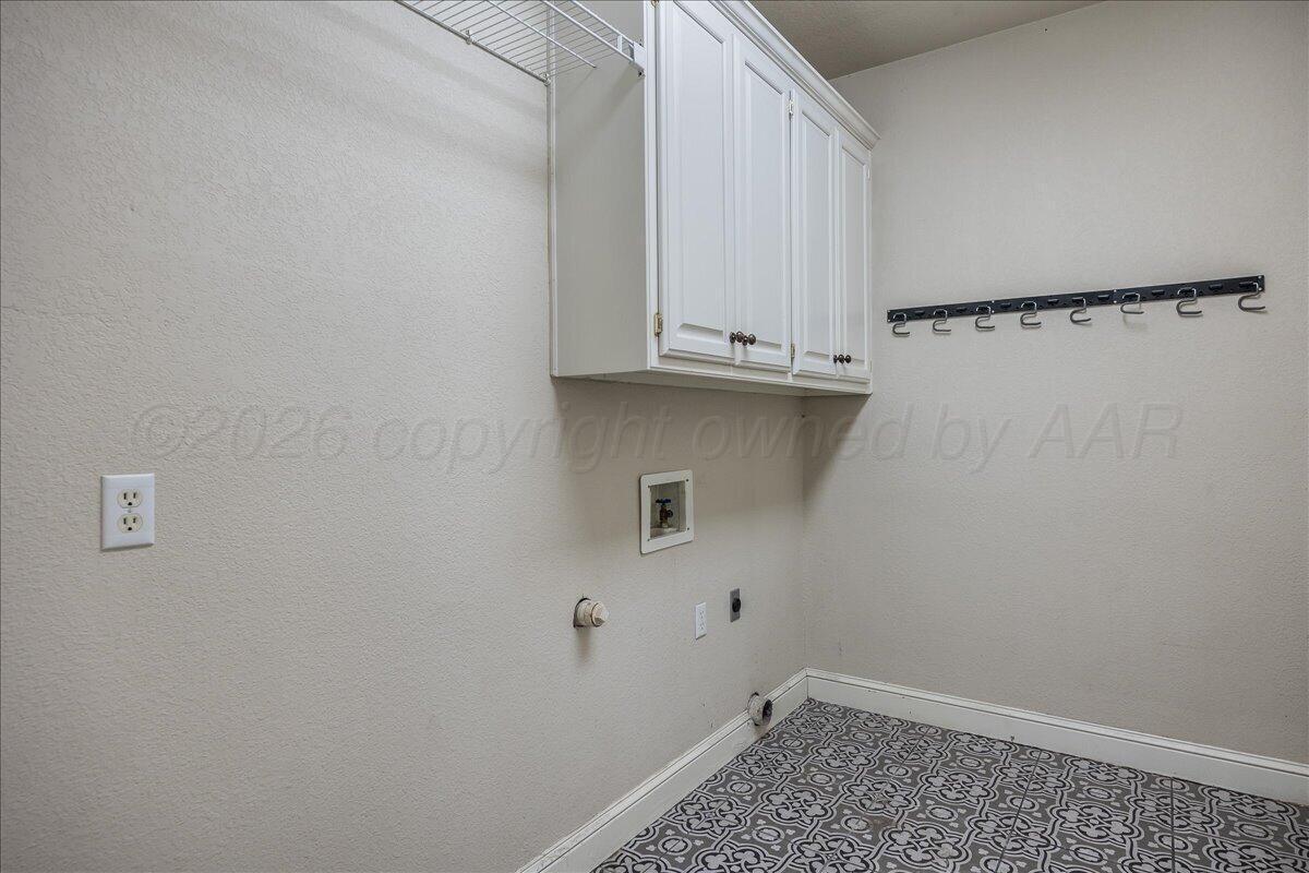 3614 West Point Drive Amarillo, TX 79119 - Photo 35 of 40 35-Utility Room