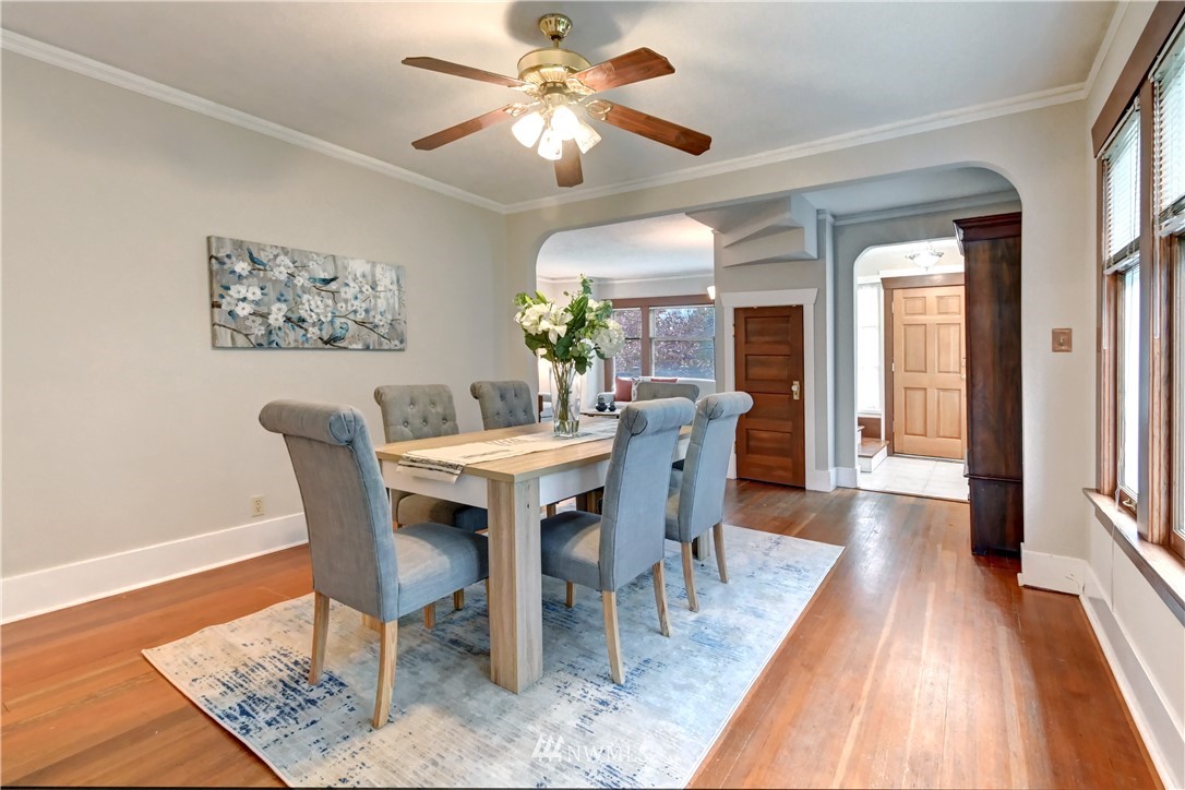 936 North 76th Street Seattle, WA 98103 - Photo 7 of 35 Gallery Image 7