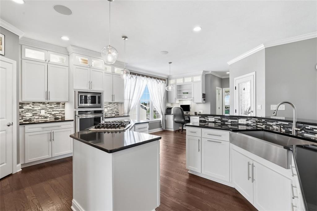 1272 McEwen Road Canonsburg, PA 15317 - Photo 11 of 49