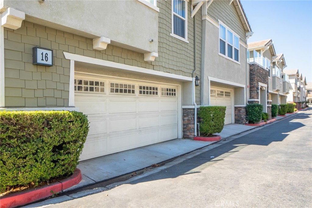 7331 Shelby Place, Unit 91 Rancho Cucamonga, CA 91739 - Photo 27 of 34 a front view of a building