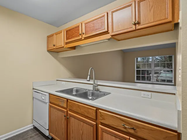 $147,000 | 2738 West Tharpe Street, Unit 1004, Tallahassee, FL 32303