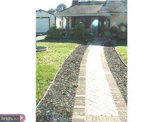 108 Louise Road New Castle, DE 19720 - Photo 3 of 6 Gallery Image 3