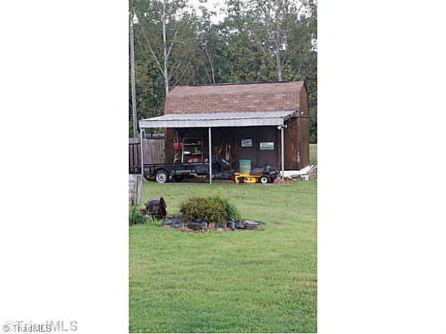 1630 Payne Road Lexington, NC 27295 - Photo 13 of 16 Outbuilding.