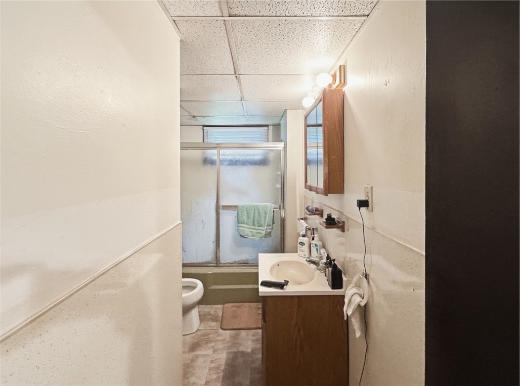 628 Robinson Street Woonsocket, RI 02895 - Photo 13 of 42 First floor #1 bathroom front house