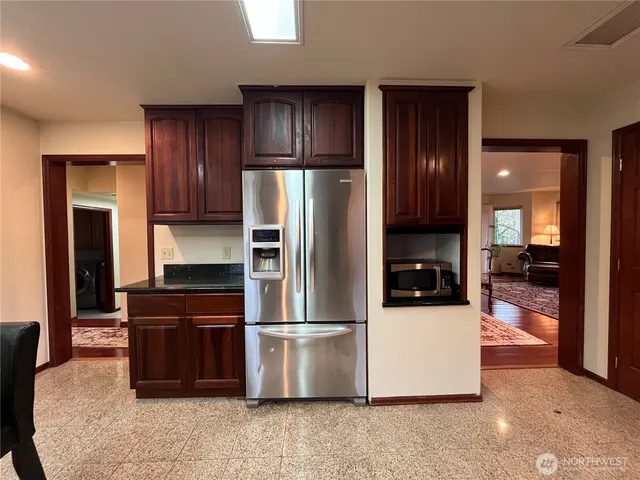 $4,500 | 14231 53rd Avenue South, Tukwila, WA 98168