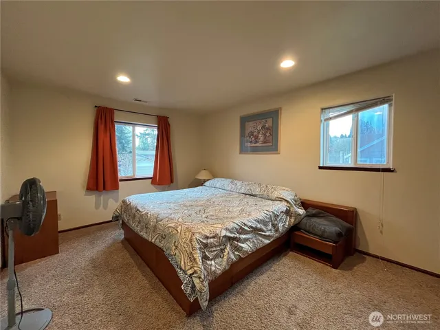 $4,500 | 14231 53rd Avenue South, Tukwila, WA 98168